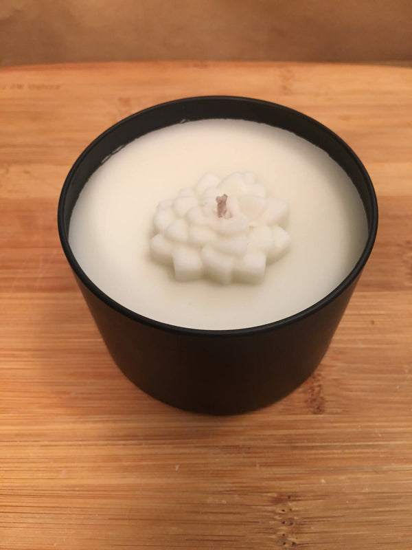 Lush Succulent - Coconut Soy Candle in 8 oz. Tin