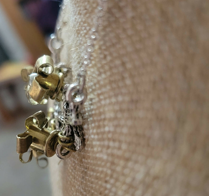 necklace .22 flowers on branch with glass pearls